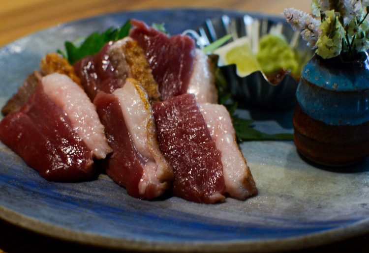 ▼河内鴨ロースタタキ～自家製醤油麹で～